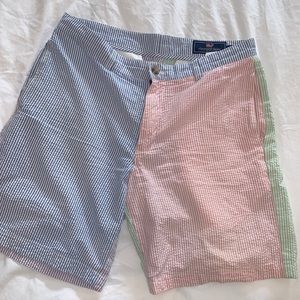 vineyard Vines multi-colored seersucker shorts